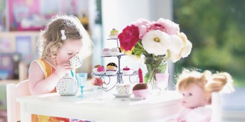 Is Tea Good for a Toddler - Header Image